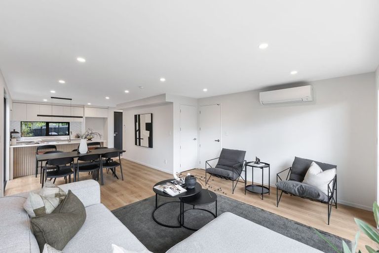 Photo of property in 2/6a View Road, Papakura, 2110