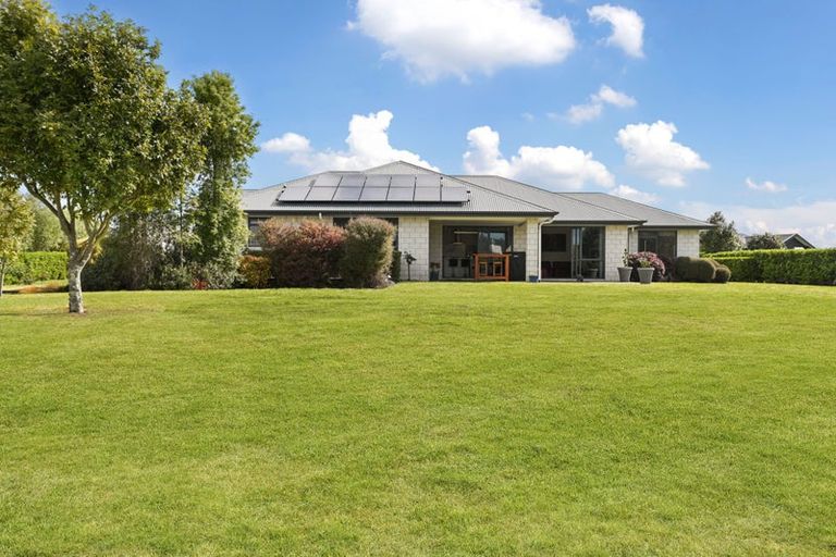 Photo of property in 53 Baxter Michael Crescent, Cambridge, 3434