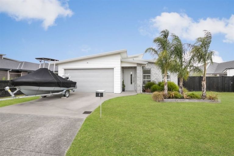 Photo of property in 8 Defender Crescent, Beachlands, Auckland, 2018