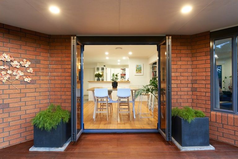 Photo of property in 11a Bowling Road, Greenmeadows, Napier, 4112