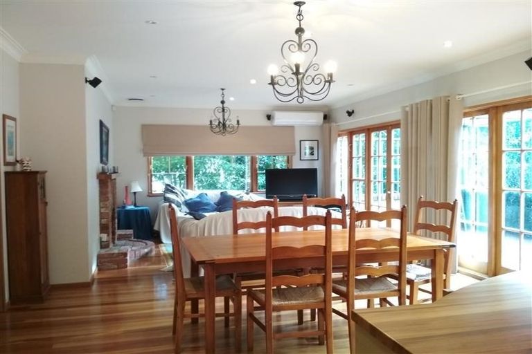 Photo of property in 79 Simla Crescent, Khandallah, Wellington, 6035