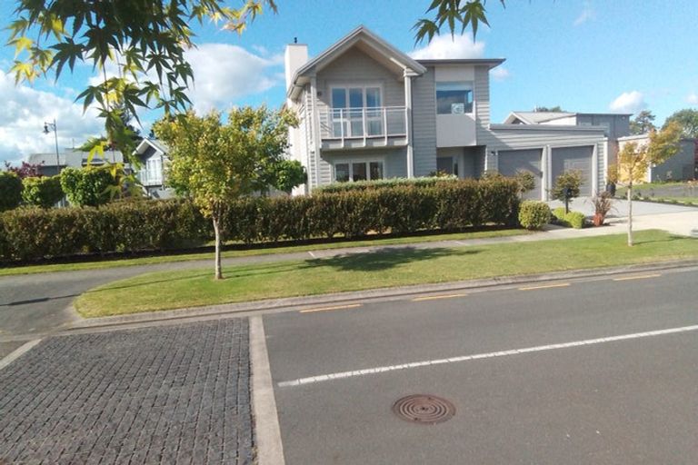 Photo of property in 46 Plescher Crescent, Leamington, Cambridge, 3432