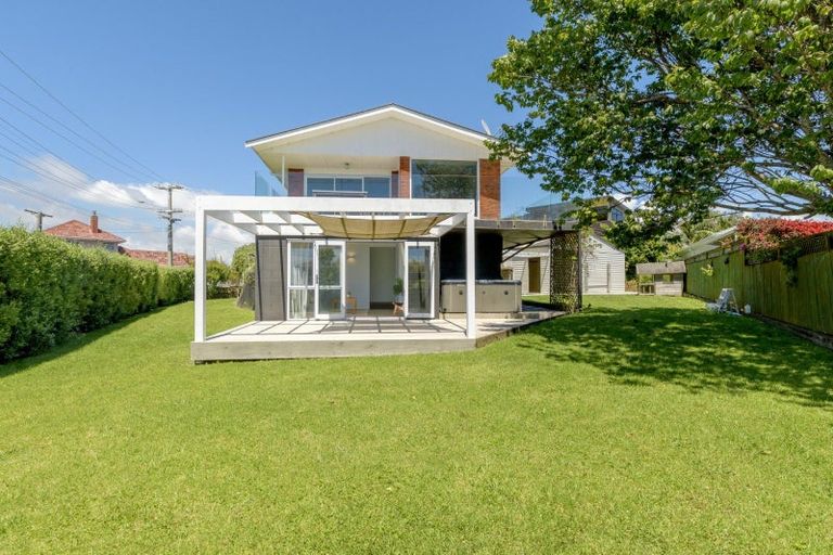 Photo of property in 1 Lemon Grove Avenue, Otumoetai, Tauranga, 3110