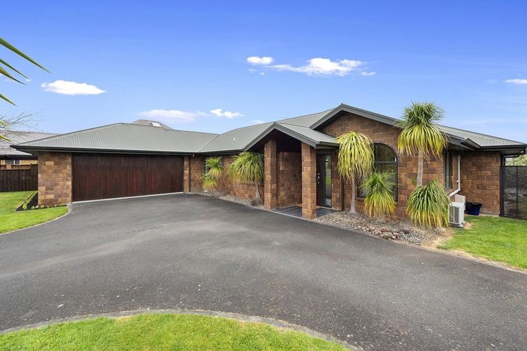 Photo of property in 60 Bramley Drive, Rototuna, Hamilton, 3210