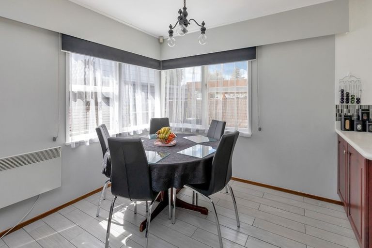 Photo of property in 18 Parkland Crescent, Te Kamo, Whangarei, 0112