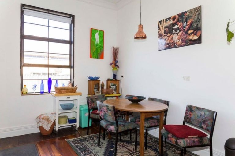 Photo of property in 20 Princess Street, Dannevirke, 4930