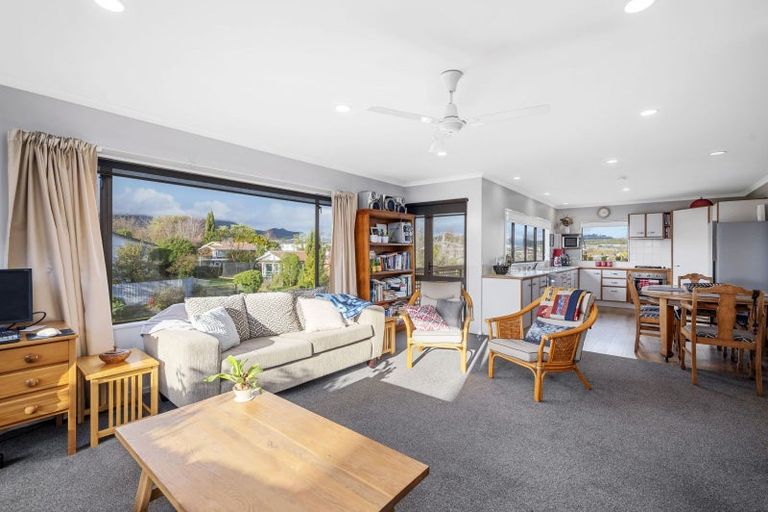 Photo of property in 1/41 Sunset Street, Hilltop, Taupo, 3330