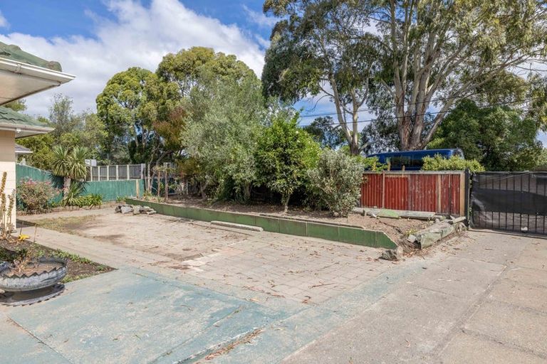 Photo of property in 27 Keighleys Road, Bromley, Christchurch, 8062