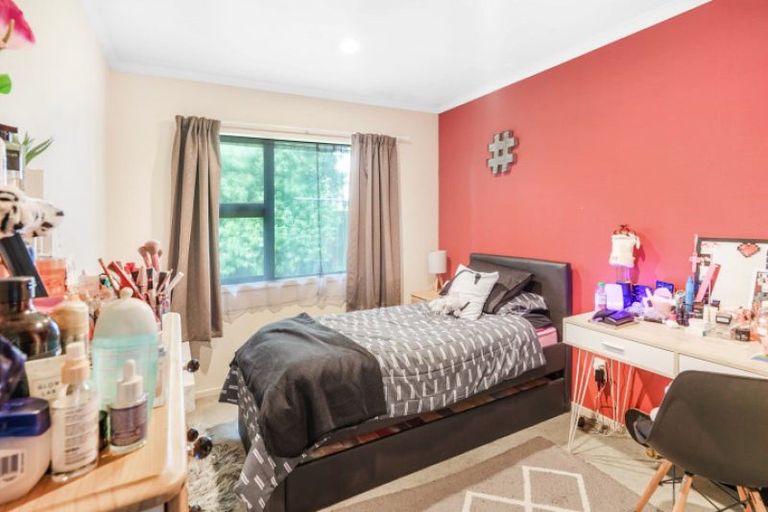 Photo of property in 9 Shannon Place, Nawton, Hamilton, 3200