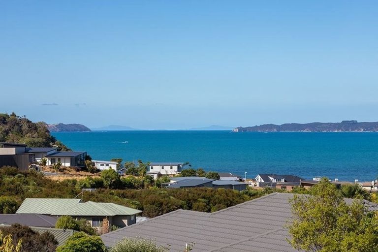 Photo of property in 11 Brampton Road, Snells Beach, 0920