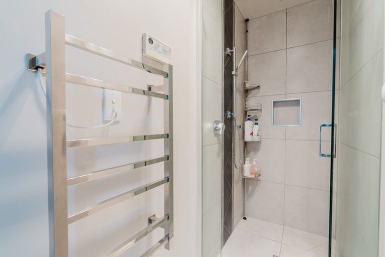 Photo of property in 28 Ranui Street, Dinsdale, Hamilton, 3204