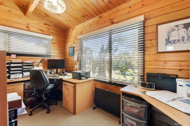 Photo of property in 39 Bright Road, Waiuku, 2682