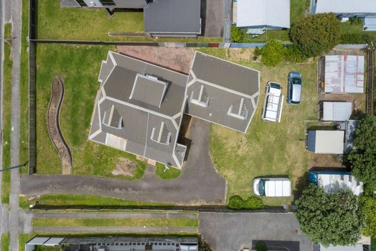 Photo of property in 906 Papamoa Beach Road, Papamoa Beach, Papamoa, 3118