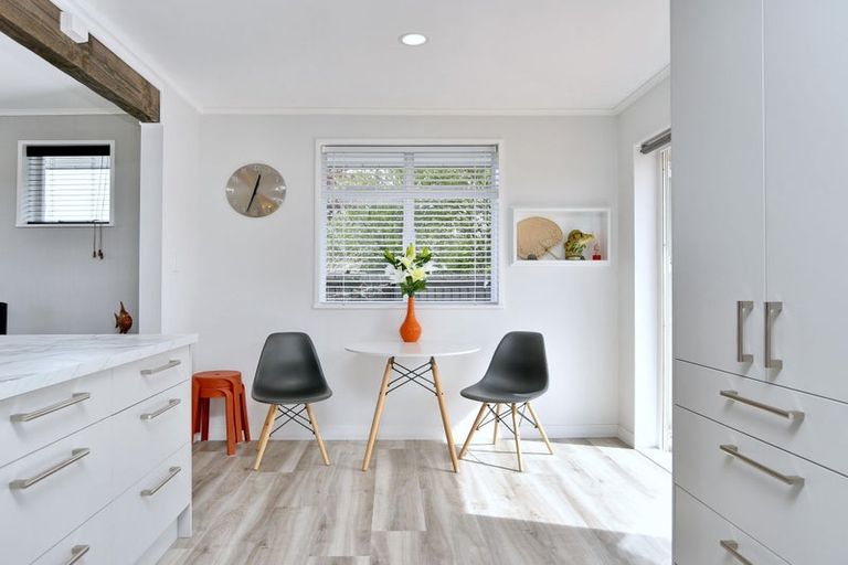 Photo of property in 7 Barclay Place, Burwood, Christchurch, 8061