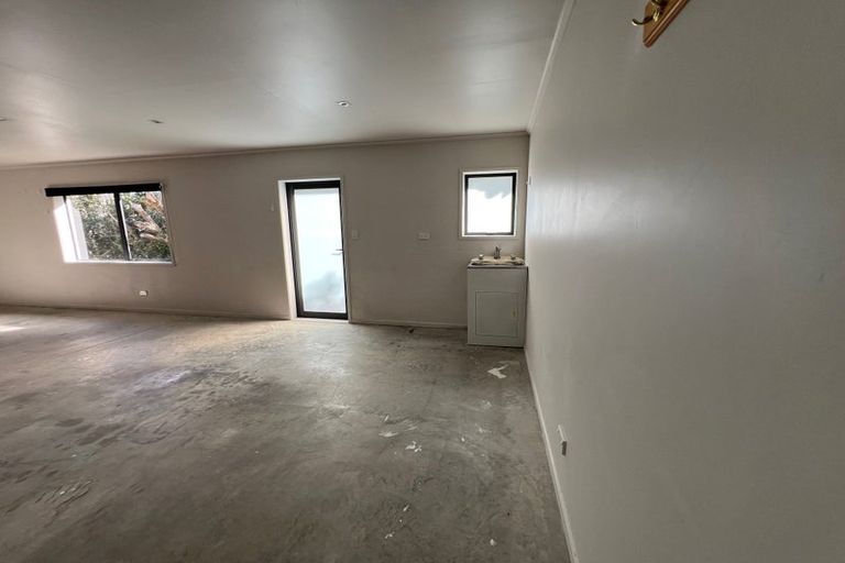 Photo of property in 388 Pine Valley Road, Dairy Flat, Silverdale, 0992