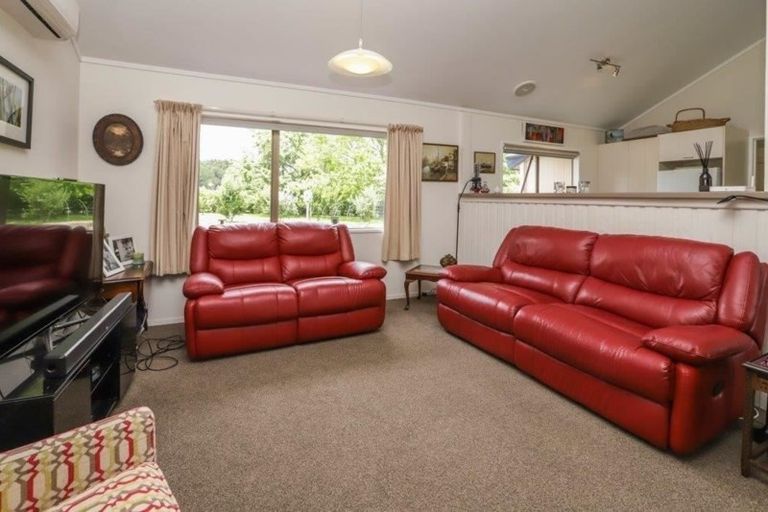 Photo of property in 6 Cranmere Drive, Tamahere, Hamilton, 3283