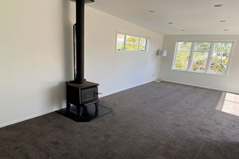 Photo of property in 33 Matipo Road, Mairangi Bay, Auckland, 0630