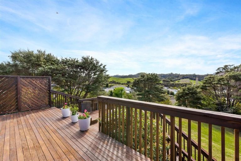 Photo of property in 22a Hammond Avenue, Hatfields Beach, Orewa, 0931