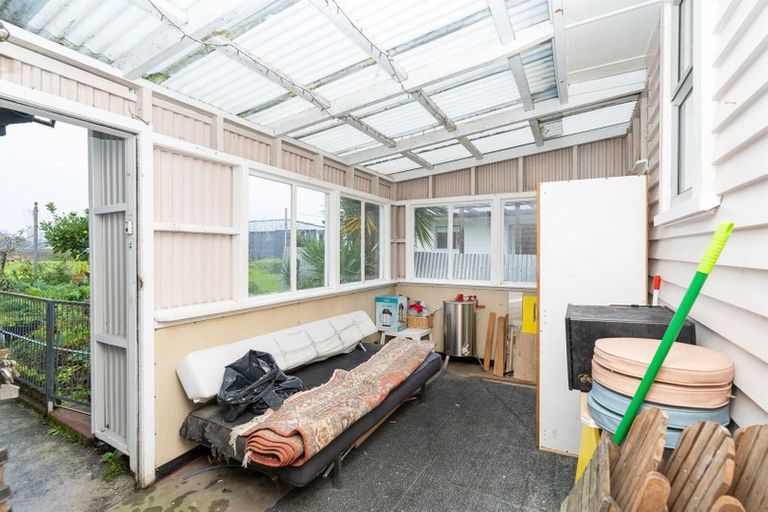 Photo of property in 1 Great South Road, Taupiri, 3721