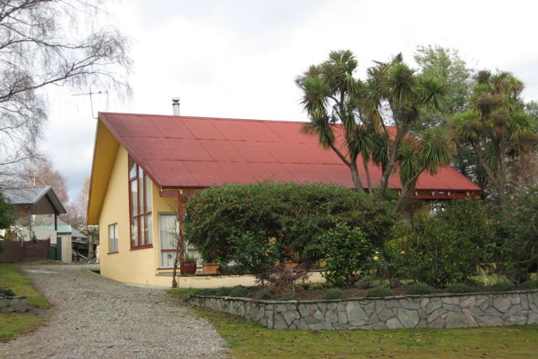 Photo of property in 69 Aubrey Road, Wanaka, 9305