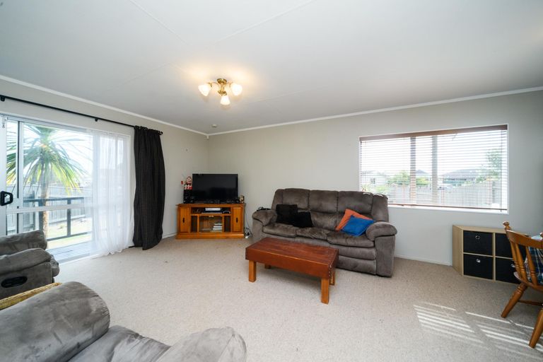 Photo of property in 34 Jupiter Street, Milson, Palmerston North, 4414