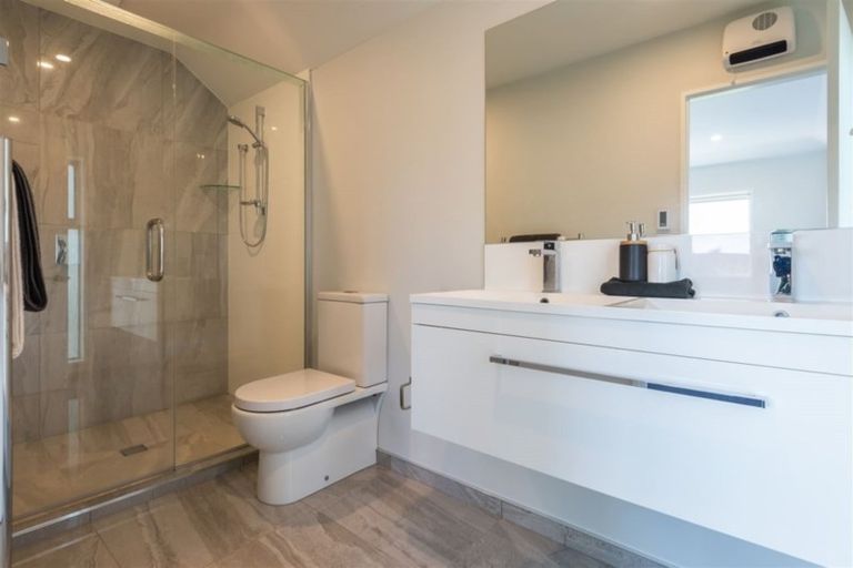 Photo of property in 53a Kotare Street, Fendalton, Christchurch, 8041