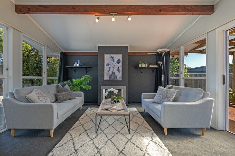 Photo of property in 19 Langley Avenue, Milson, Palmerston North, 4414