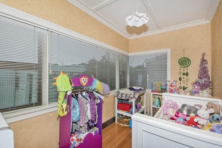 Photo of property in 3 Cooke Street, Avenues, Whangarei, 0110