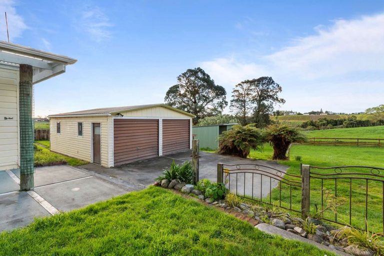 Photo of property in 143 Muhunoa Road East, Ohau, Levin, 5570