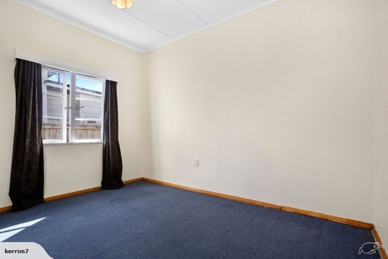 Photo of property in 7 Huia Street, Petone, Lower Hutt, 5012