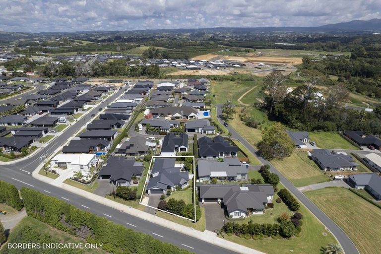 Photo of property in 31 Kayelene Place, Omokoroa, 3114
