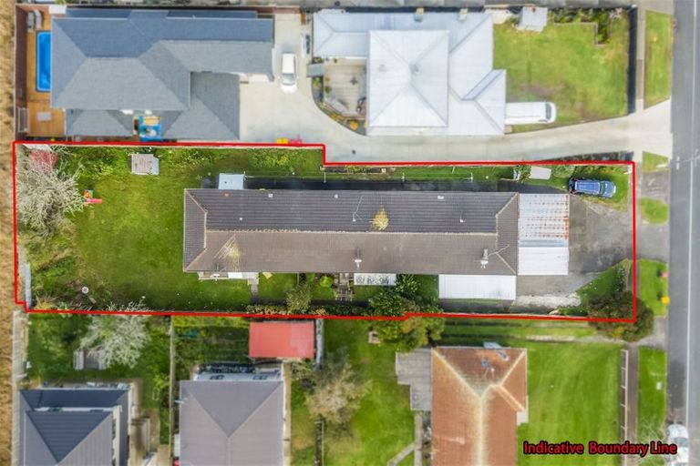 Photo of property in 2/42 Kenderdine Road, Papatoetoe, Auckland, 2025