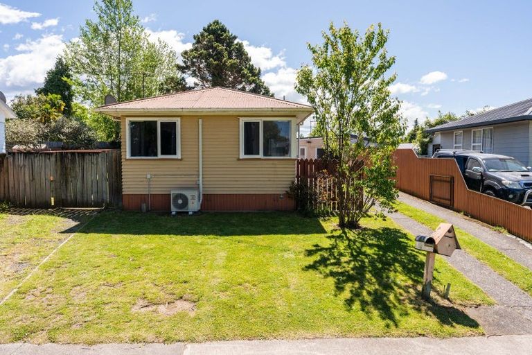 Photo of property in 6 Te Takinga Street, Turangi, 3334