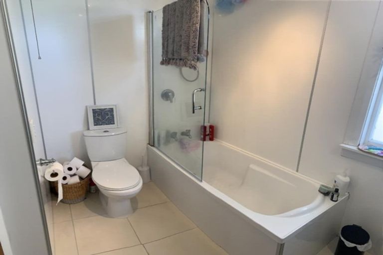 Photo of property in 47 Waltham Road, Sydenham, Christchurch, 8023