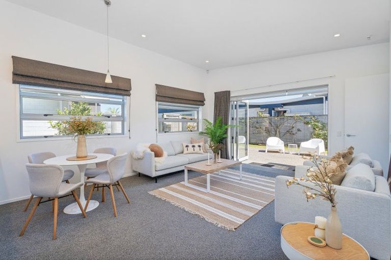 Photo of property in 12 Vanita Drive, Whitianga, 3510