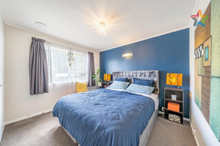 Photo of property in 4 John Street, Stokes Valley, Lower Hutt, 5019