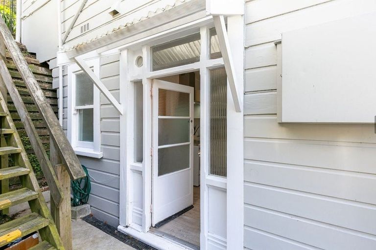 Photo of property in 36 Reuben Avenue, Brooklyn, Wellington, 6021