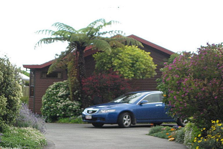 Photo of property in 2/21 Elliott Street, The Wood, Nelson, 7010