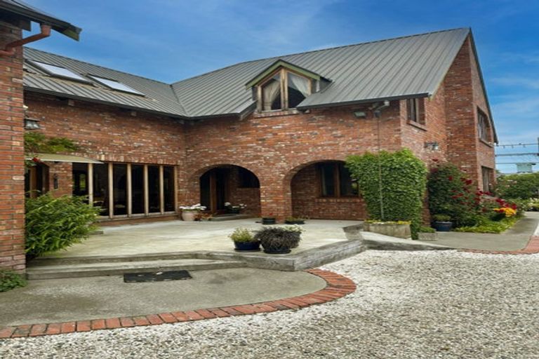 Photo of property in 20 Saint Leonards Road, Temuka, 7920