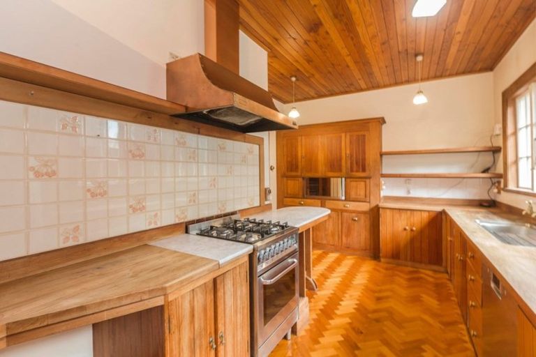 Photo of property in 28 Maungawhau Road, Epsom, Auckland, 1023