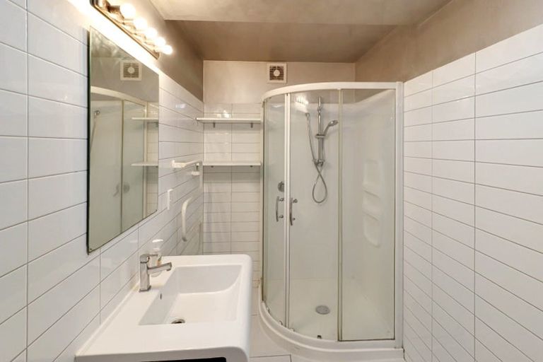 Photo of property in 6/8b Lipman Street, Mount Victoria, Wellington, 6011