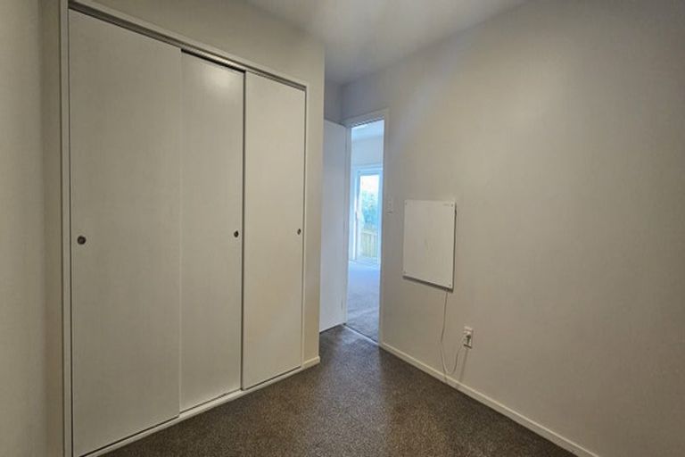 Photo of property in 43 Palliser Road, Roseneath, Wellington, 6011