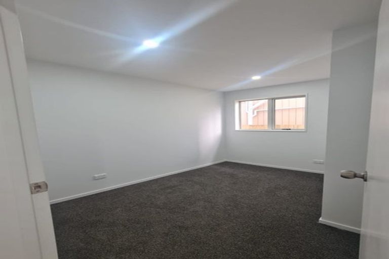 Photo of property in 305e Porchester Road, Takanini, 2112