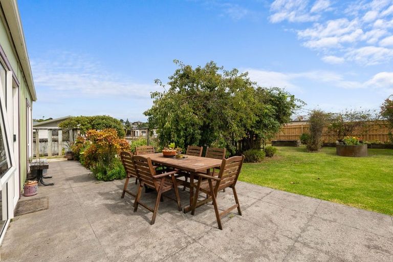 Photo of property in 7 Watters Row, Glen Avon, New Plymouth, 4312