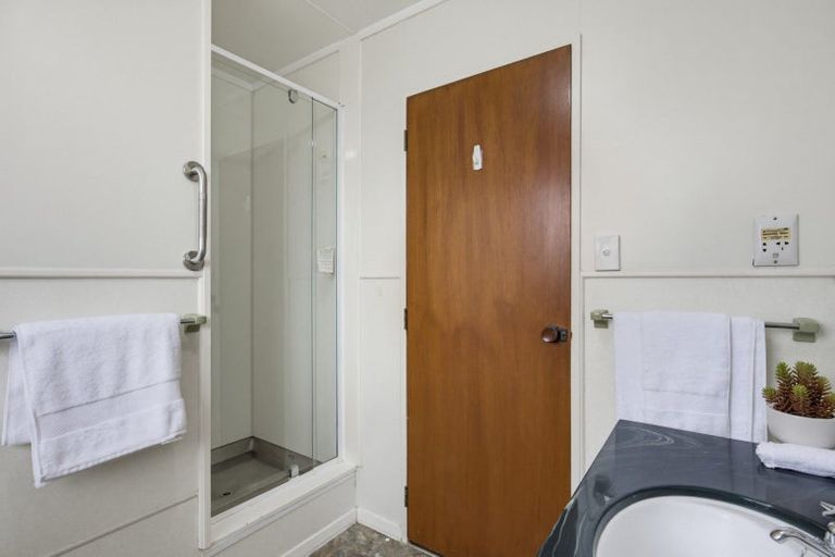Photo of property in 19 Rimu Street, Levin, 5510