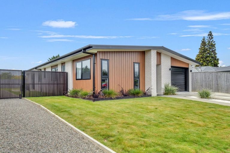 Photo of property in 6 Cambridge Street, Pahiatua, 4910