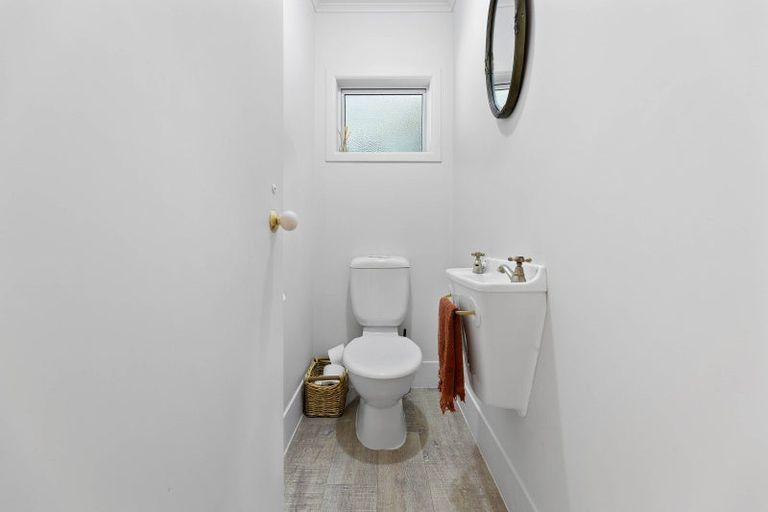 Photo of property in 11 Tamatea Road, Tokoroa, 3491