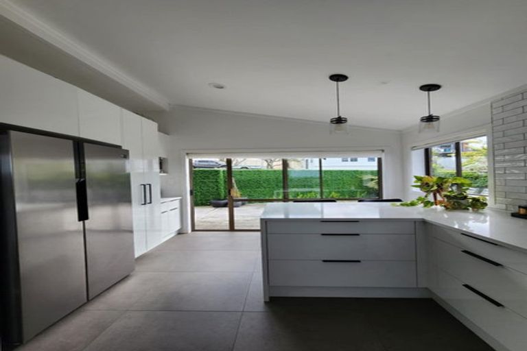 Photo of property in 2a Shuttleworth Place, Manly, Whangaparaoa, 0930