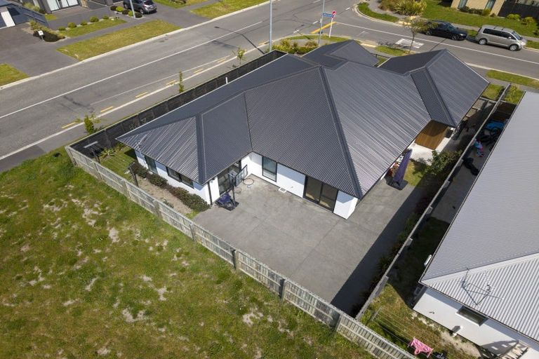 Photo of property in 69 William Nicholls Drive, Belfast, Christchurch, 8051