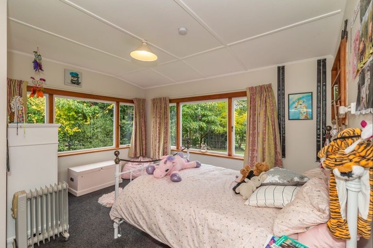 Photo of property in 73 Wakefield Road, Levin, 5571